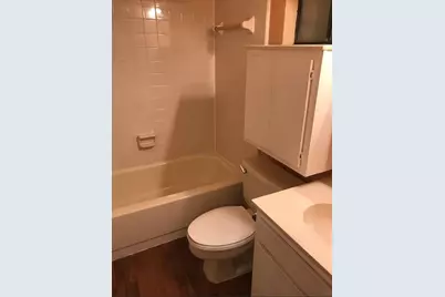 2604 Salado St #104, Austin, TX 78705 - Photo 6