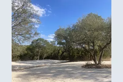 934 Beauchamp Road, Dripping Springs, TX 78620 - Photo 22