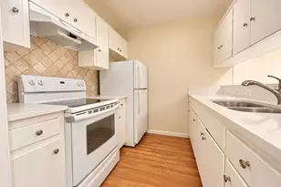 5001 Bull Creek Rd, Austin, TX 78731 - Photo 2