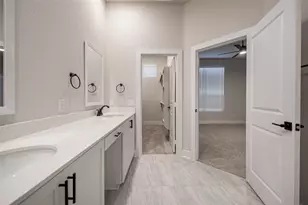 207 Flora Spgs Cv, Liberty Hill, TX 78642 - Photo 16