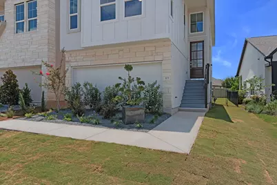 207 Flora Springs Cove, Liberty Hill, TX 78642 - Photo 2