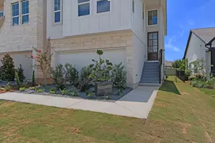 207 Flora Spgs Cv, Liberty Hill, TX 78642 - Photo 2
