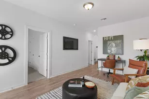 207 Flora Spgs Cv, Liberty Hill, TX 78642 - Photo 8