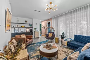 5704 Driftwood Dr, Austin, TX 78731 - Photo 4