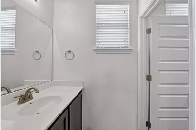 8013 Turnberry Lane, Austin, TX 78744 - Photo 30