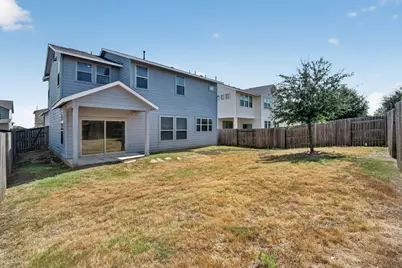 8013 Turnberry Lane, Austin, TX 78744 - Photo 36