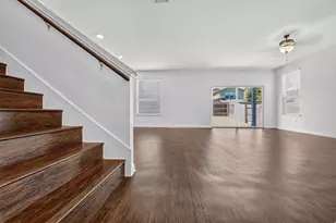 8013 Turnberry Ln, Austin, TX 78744 - Photo 6