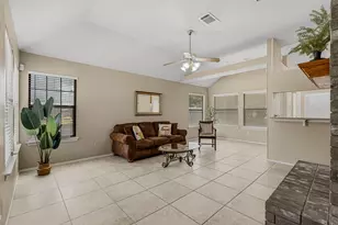 1001 Cedar Falls St, Round Rock, TX 78681 - Photo 4