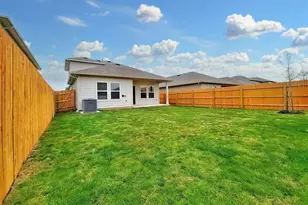 419 Sickle Loop, Uhland, TX 78640 - Photo 34