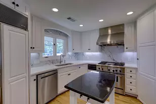 903 Vanguard St, Lakeway, TX 78734 - Photo 32