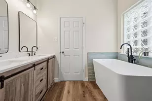 1015 Peyton Pl, Cedar Park, TX 78613 - Photo 12