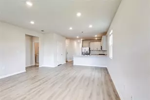 133 Silverleaf Spur, Bastrop, TX 78602 - Photo 8