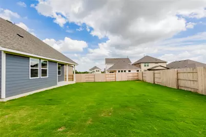 133 Silverleaf Spur, Bastrop, TX 78602 - Photo 32