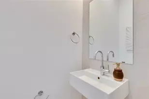 1118 W 7th St, Austin, TX 78703 - Photo 14