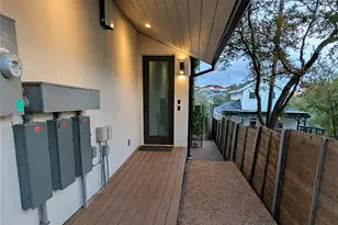 1118 W 7th St, Austin, TX 78703 - Photo 6