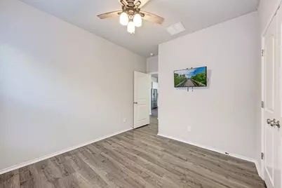136 Finley Street, Hutto, TX 78634 - Photo 30