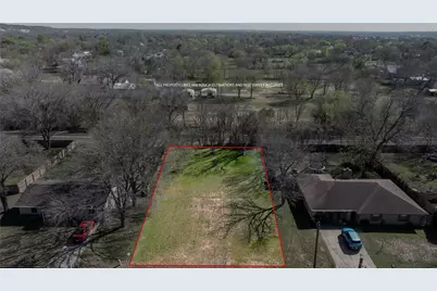 411 Persimmon Street, Bastrop, TX 78602 - Photo 4