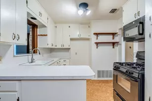 7707 Tisdale Dr, Austin, TX 78757 - Photo 10