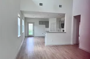 112 New Hampton Wy, San Marcos, TX 78666 - Photo 4