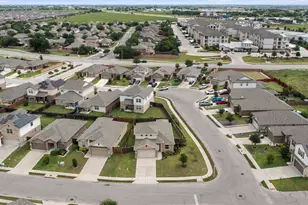 12410 Amber Lynn Path, Manor, TX 78653 - Photo 4