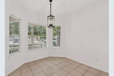 11607 Lapoynor Street, Manor, TX 78653 - Photo 10