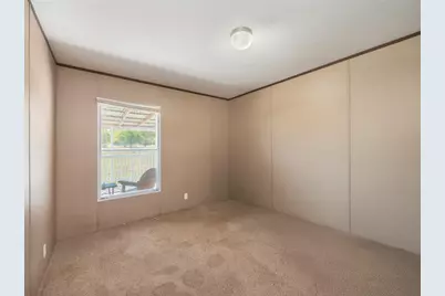 142 Hidden Oaks Loop, Elgin, TX 78621 - Photo 18