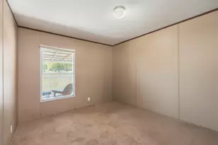 142 Hidden Oaks Loop, Elgin, TX 78621 - Photo 18