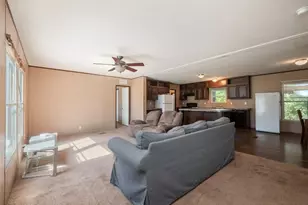 142 Hidden Oaks Loop, Elgin, TX 78621 - Photo 6