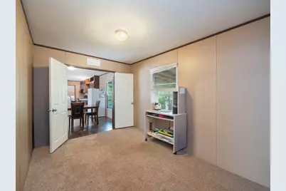 142 Hidden Oaks Loop, Elgin, TX 78621 - Photo 22