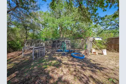 142 Hidden Oaks Loop, Elgin, TX 78621 - Photo 38