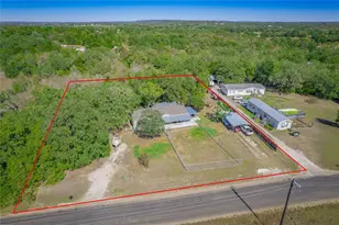 142 Hidden Oaks Loop, Elgin, TX 78621 - Photo 2