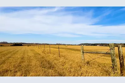 531 Highway 71 W, Smithville, TX 78957 - Photo 32