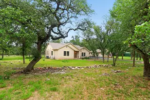 128 Mockingbird Ln, Georgetown, TX 78633 - Photo 4