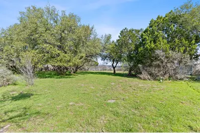513 Nomad Drive, Spicewood, TX 78669 - Photo 14