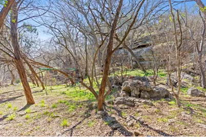 513 Nomad Drive, Spicewood, TX 78669 - Photo 28