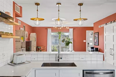 8605 Putnam Drive #202, Austin, TX 78757 - Photo 2