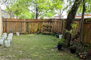 5501 Duval B St, Austin, TX 78751 - Photo 12