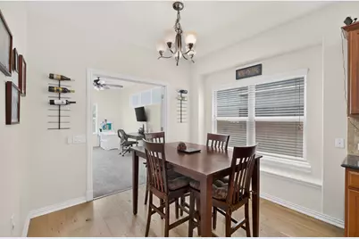 6901 Vail Ridge Street, Austin, TX 78744 - Photo 12