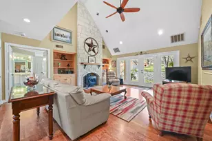 24415 Singleton Bend Road E, Marble Falls, TX 78654 - Photo 14