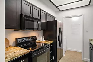 4711 Spicewood Springs Rd, Austin, TX 78759 - Photo 8