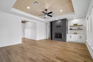 109 Silverado Dr, Bertram, TX 78605 - Photo 8