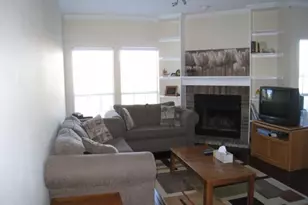 700 S 1st St, Austin, TX 78704 - Photo 2