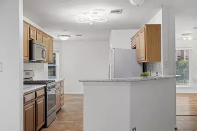2204 Sedgewick Lane, Round Rock, TX 78664 - Photo 18