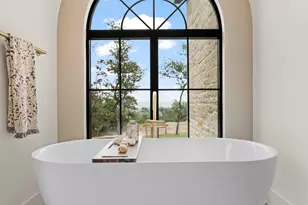 1149 Canyon Crossing View, Dripping Springs, TX 78620 - Photo 20