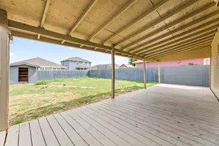 5008 Irvine Ln, Del Valle, TX 78617 - Photo 28