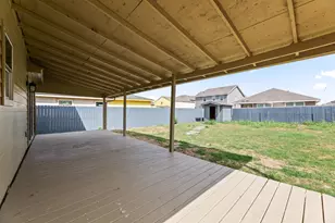 5008 Irvine Ln, Del Valle, TX 78617 - Photo 30