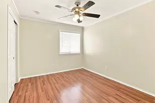 338 Oxford Dr, Kyle, TX 78640 - Photo 14