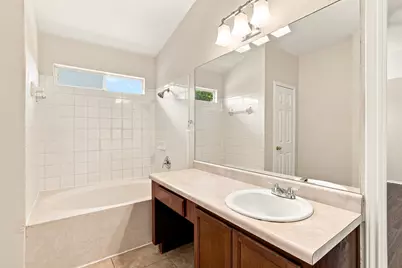 338 Oxford Drive, Kyle, TX 78640 - Photo 12