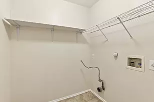 338 Oxford Dr, Kyle, TX 78640 - Photo 18