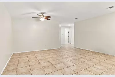 338 Oxford Drive, Kyle, TX 78640 - Photo 6